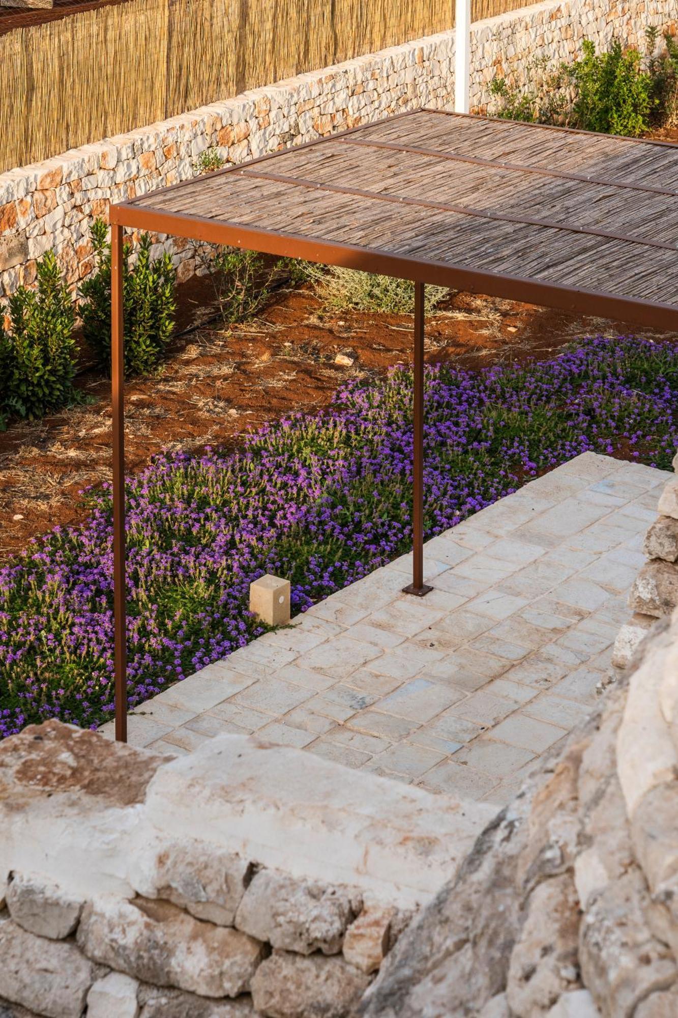Trullo Jale - Boutique Apartments Ostuni Exterior foto
